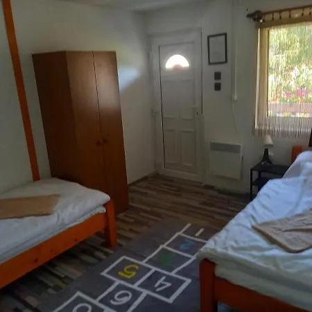 Gyarmati Vendeghaz Privat bolig *