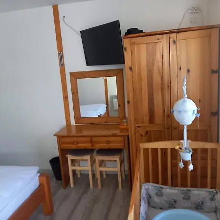 Gyarmati Vendeghaz Sirok